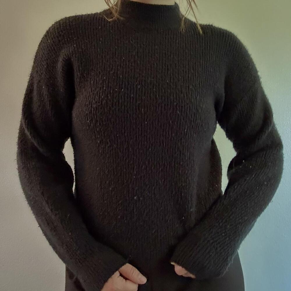 Women’s Thick Black Mock Turtleneck Long Sleeve Sweater — Size XS